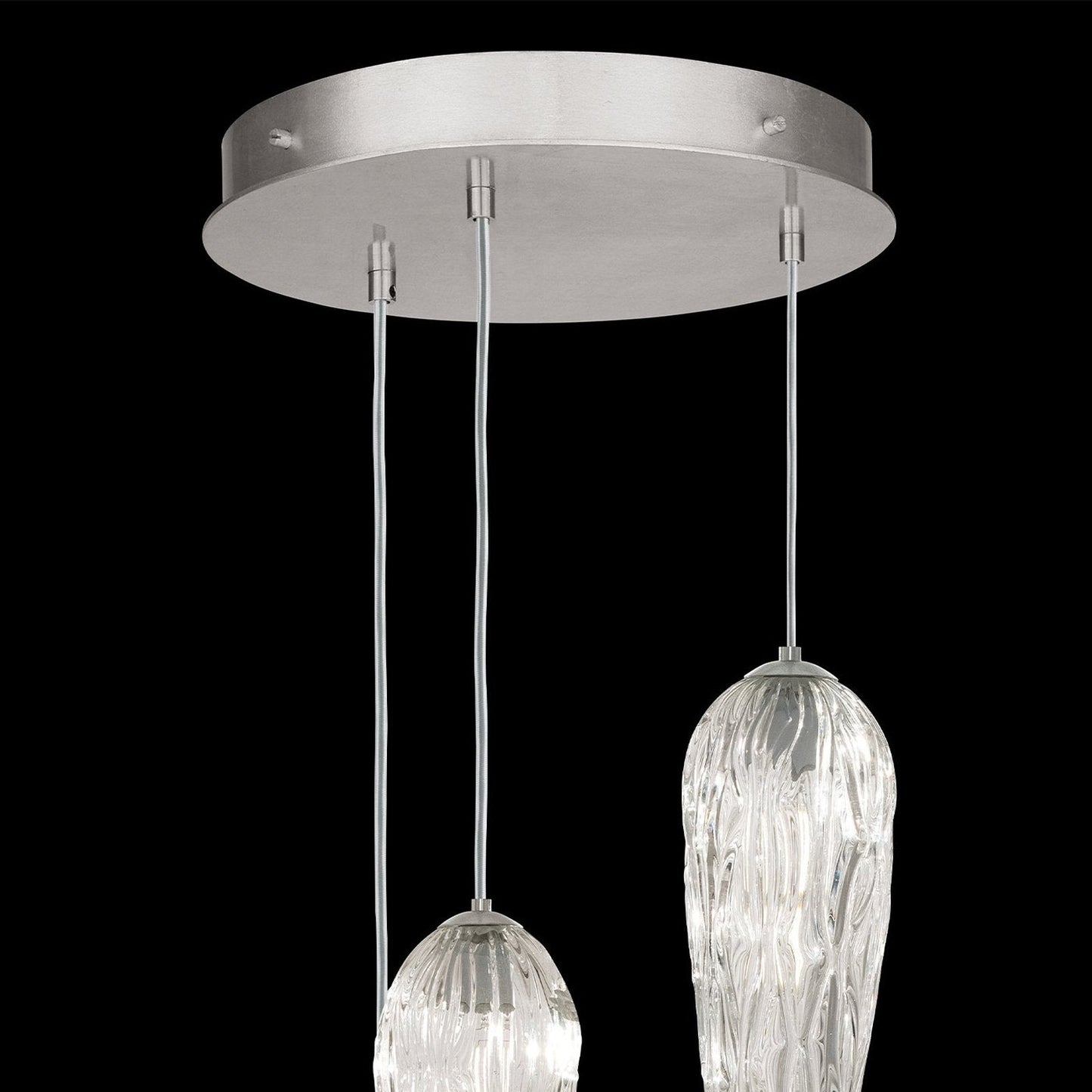 17.5-Inch Textured Leaf Pendant Light